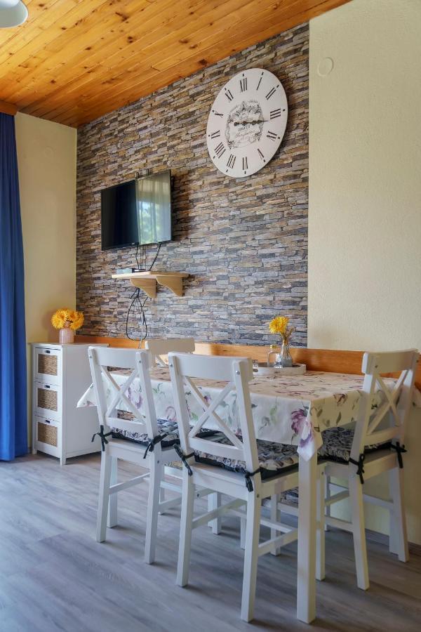 Apartments Zakrasnik Škofja Loka Dış mekan fotoğraf