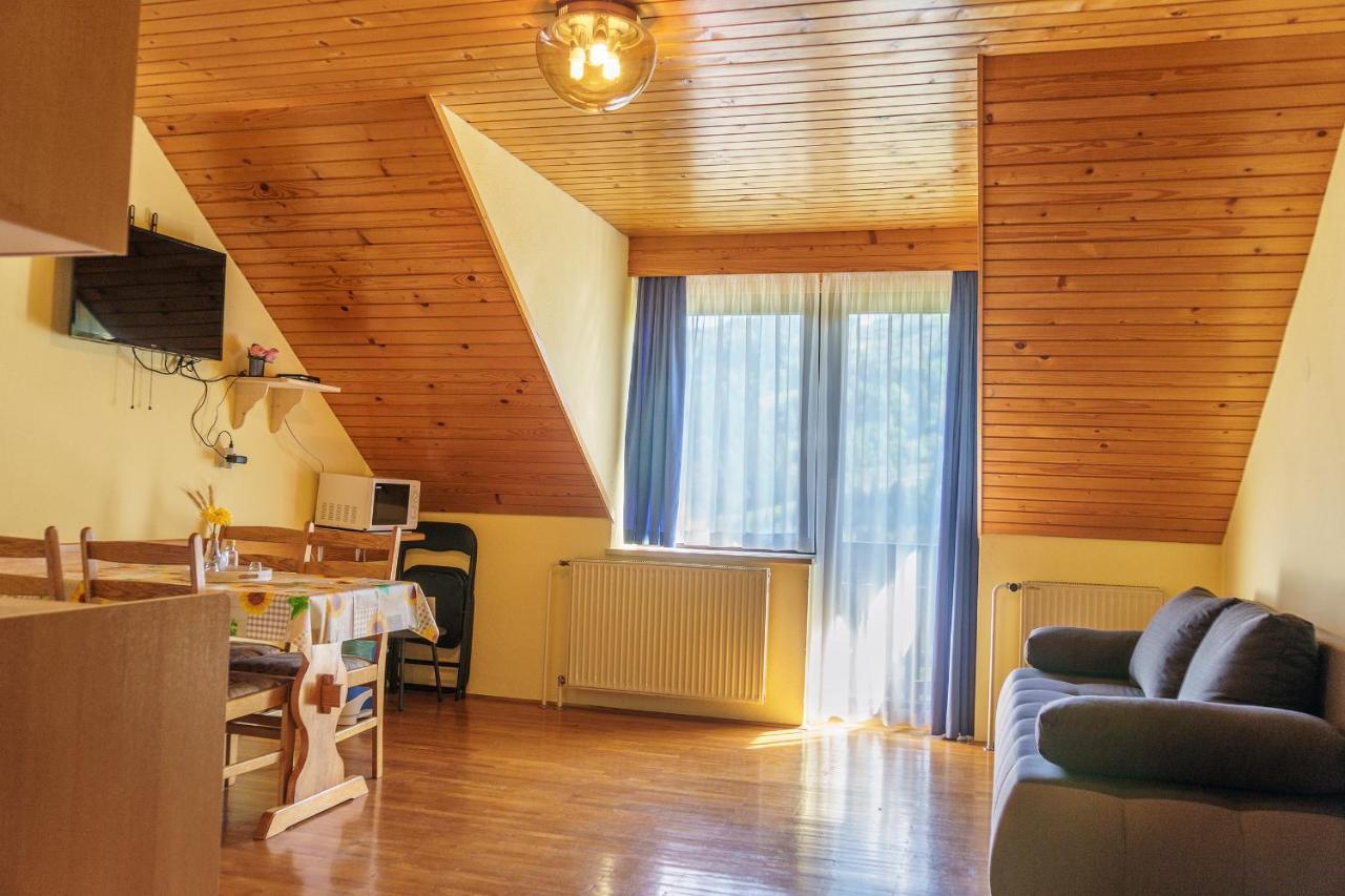 Apartments Zakrasnik Škofja Loka Dış mekan fotoğraf