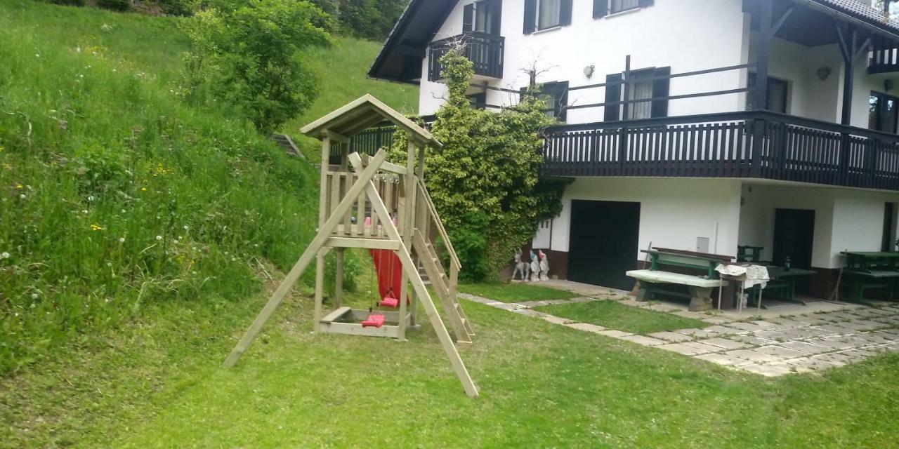 Apartments Zakrasnik Škofja Loka Dış mekan fotoğraf